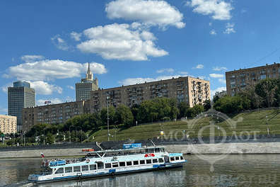 Прогулка "Доброе утро, Москва" с питанием