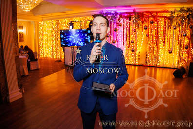 Новогодний сборный корпоратив 19 и 26 декабря 2025 в Golden Ring | Банкет All Inclusive | Москва Новогодний сборный корпоратив 19 и 26 декабря в банкетном зале гостиницы "Golden Ring" на Смоленской