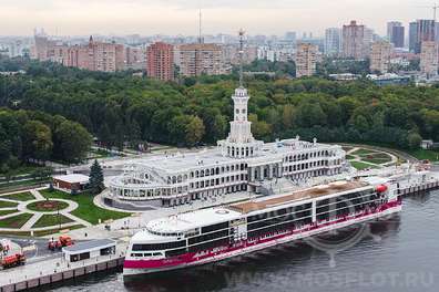 Речная прогулка от Северного речного вокзала по Химкинскому водохранилищу