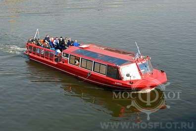 Речная прогулка «River tour» от Москва-Сити до парка Зарядье