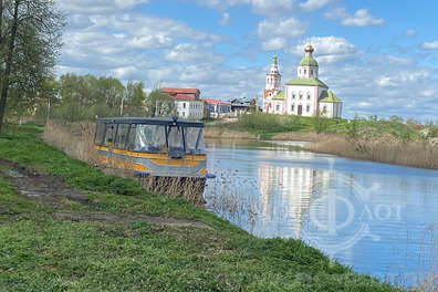 Речная прогулка на теплоходе по реке Каменка