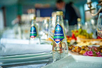 Теплоход River Lounge (Ривер Лаунж)