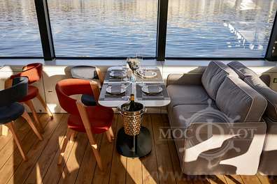 Винная прогулка "Большое Русское Вино" на электроходе Стрельна