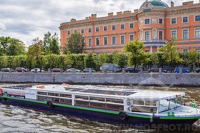 Водный тур от Петропавловской крепости