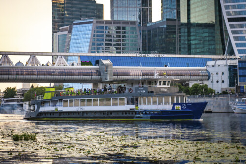 Речная прогулка на премиум-теплоходе Легенда с ужином и саксофоном на борту