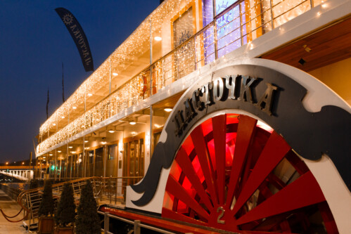 Теплоход Ласточка