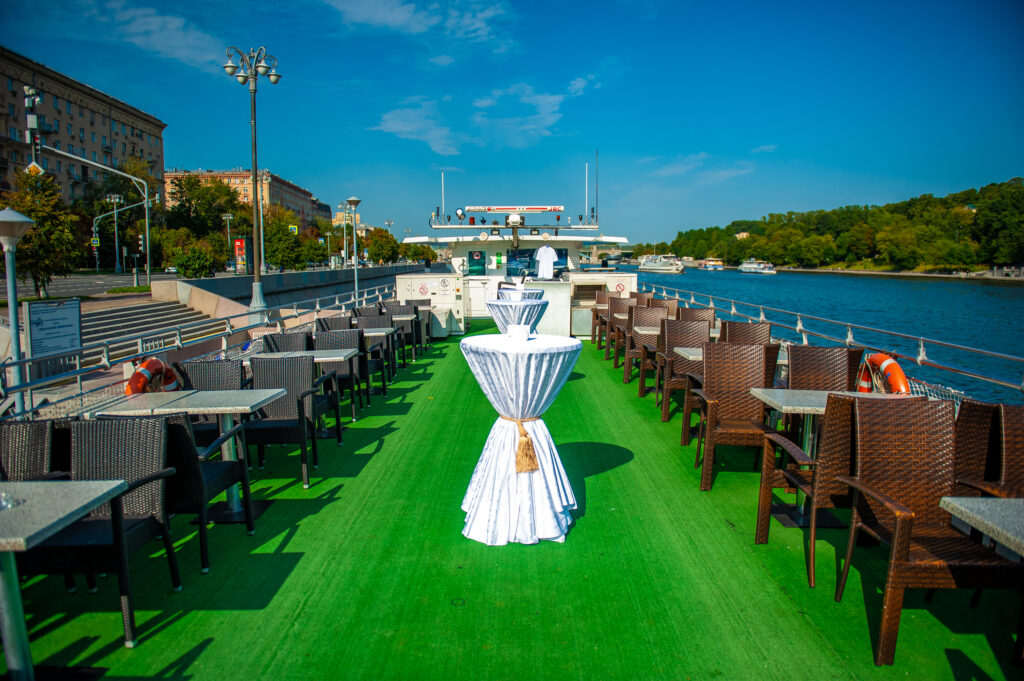 river-lounge-16