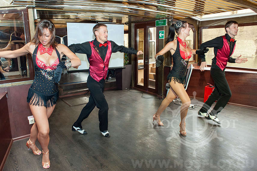 Корпоратив на теплоходе в Москве