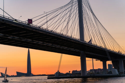 Музыкальный круиз по Петербургу под закат