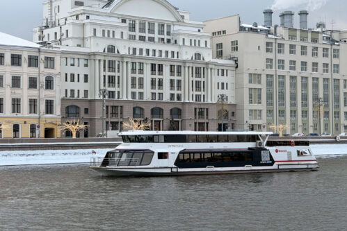 Круговая прогулка на электроходе «Стрельна» – путешествие по Москве-реке