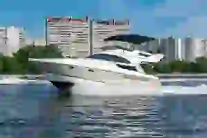 Яхта Россия