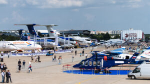 aviashou-maks-2019-s-borta-komfortabelnogo-teplohoda-avgustina-i-aleksiya-02