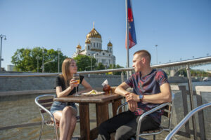 centralniy-progulochniy-marshrut-moskvy-ot-prichala-kievskiy-vokzal-025