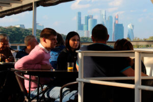 centralniy-progulochniy-marshrut-moskvy-ot-prichala-ustinskiy-most-11