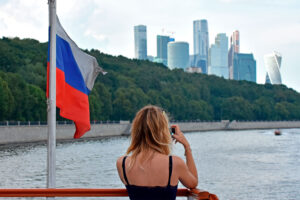 centralniy-progulochniy-marshrut-moskvy-ot-prichala-ustinskiy-most-15