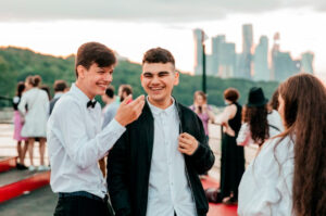 dnevnoy-layt-vypusknoy-na-teplokhode-loft-boat-06