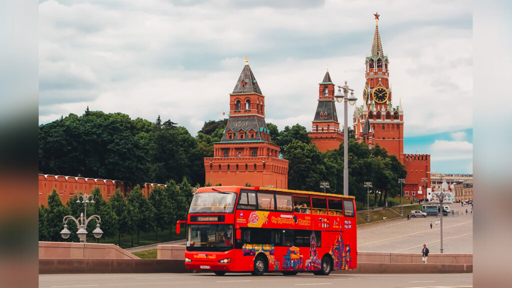 ekskursii-na-dvukhetazhnom-avtobuse-city-sightseeing-po-tsentru-moskvy-002
