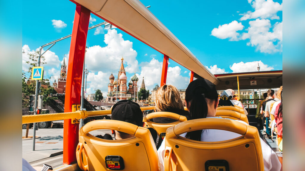 ekskursii-na-dvukhetazhnom-avtobuse-city-sightseeing-po-tsentru-moskvy-006