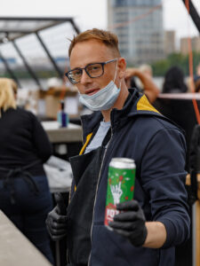 grandioznaya-dance-bbq-party-hot-boat-na-samoy-bolshoy-otkrytoy-palube-v-vostochnoy-evrope-10