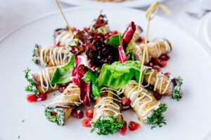 noviy-god-2024-v-kontsertnom-zale-atmosfera-amfiteatr-07