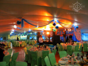 novogodnyaya-noch-2020-na-teplohode-s-razvlekatelnoy-programmoy-vedushchim-i-uzhinom-06