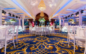 novogodnyaya-noch-v-banketnom-zale-triumf-kholl-04