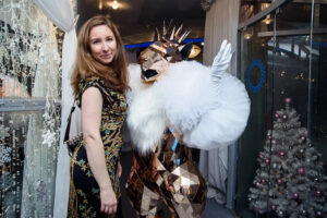 novogodnyaya-noch-v-banketnom-zale-triumf-kholl-08