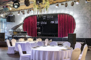 novogodnyaya-noch-v-restorane-sillycat-vozle-moskva-siti-07