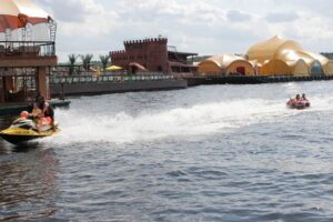 odnodnevniy-kruiz-v-buhtu-radosti-na-plyazhniy-otdyh-07