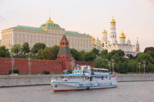 organizator-s-prosmotrom-saluta-8-sentyabrya-02