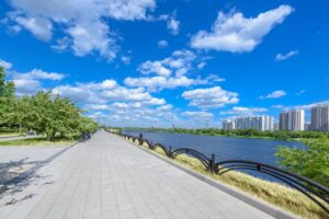 progulka-na-teplohode-po-yuzhnomu-polyusu-moskvy-iz-brateevo-02