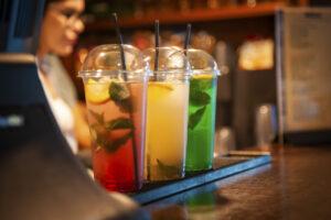 rechnaya-progulka-ogni-neboskryobov-premium-ot-parka-kultury-s-prokhozhdeniyem-moskva-siti-02