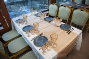 rechnaya-progulka-ogni-neboskryobov-premium-ot-parka-kultury-s-prokhozhdeniyem-moskva-siti-12