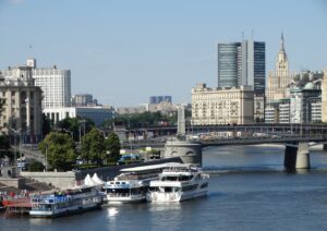 rechnaya-progulka-po-tsentralnomu-progulochnomu-marshrutu-02