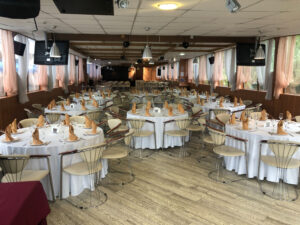 rechnaya-progulka-s-zavtrakom-na-bortu-iz-nagatino-do-krymskogo-mosta-02