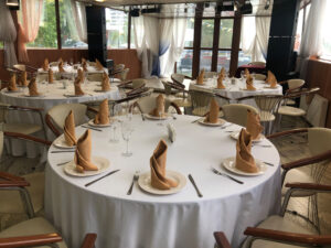 rechnaya-progulka-s-zavtrakom-na-bortu-iz-nagatino-do-krymskogo-mosta-03