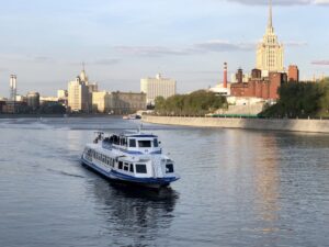 rechnoy-ekspress-sinyaya-strela-04