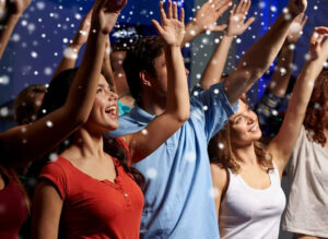 sborniy-novogodniy-korporativ-na-teplokhode-river-palas-02