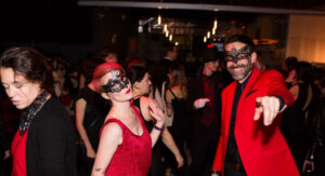 sborniy-red-white-korporativ-na-teplokhode-river-palas-09