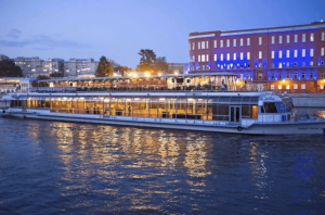 vip-noviy-god-2022-na-teplokhode-river-palas-all-inclusive-fortuna-01