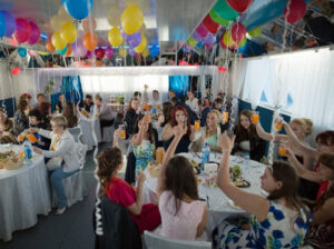 vypusknoy-2020-na-teplokhode-v-moskve-tarif-nachalniy-02