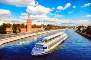 vypusknoy-na-panoramnoy-vip-yakhte-river-palas-02