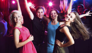 vypusknoy-na-teplokhode-rio-4-01