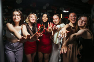 vypusknoy-na-teplokhode-rio-4-06