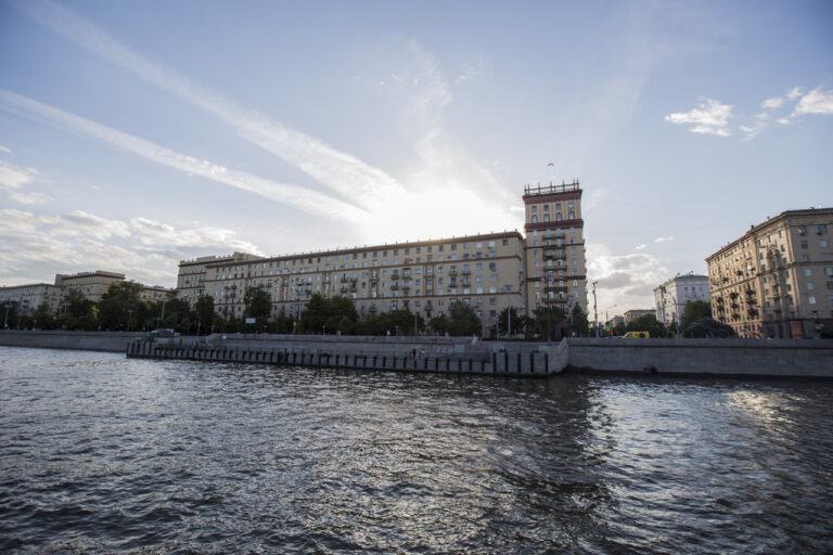 prichal-frunzenskaya-naberezhnaya-04-1