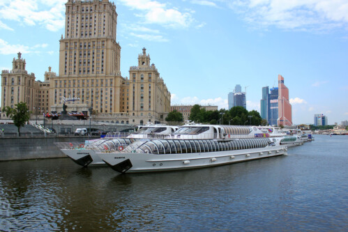 Причал Гостиница Украина