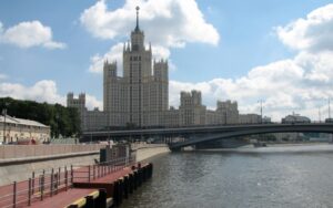 prichal-ustinskiy-most-02