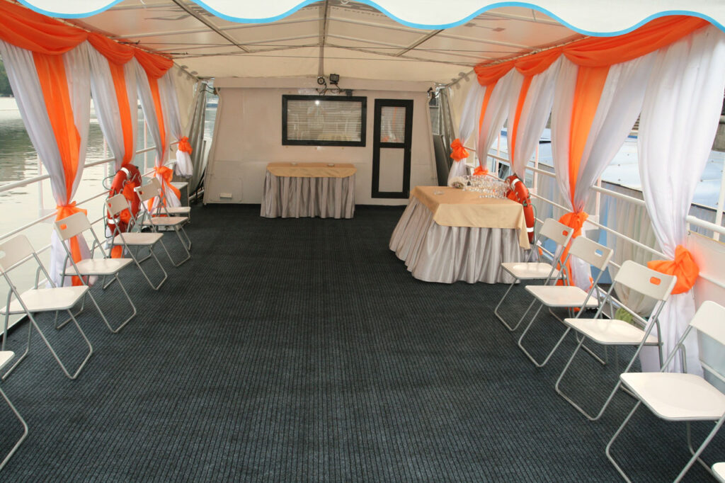 upper_deck3