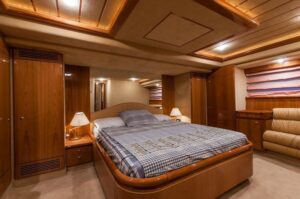 nadezhda-ferretti-08