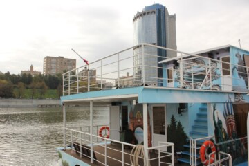 teplokhod-derzhava-10